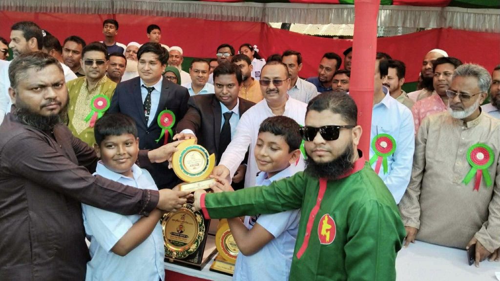 ভালুকায় স্বাধীনতা দিবসে কুচকাওয়াজ ও ডিসপ্লে প্রদর্শনীতে জাহিদ মডেল স্কুল প্রথম